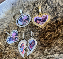 Load image into Gallery viewer, Rotating Photo Pendant