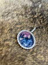 Load image into Gallery viewer, Circle of Love Pendant
