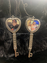 Load image into Gallery viewer, Key 2 My Heart Pendant
